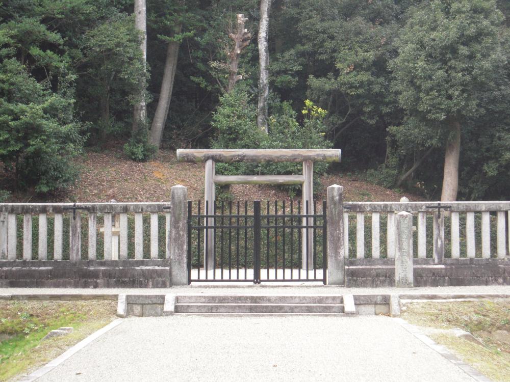 安寧天皇陵