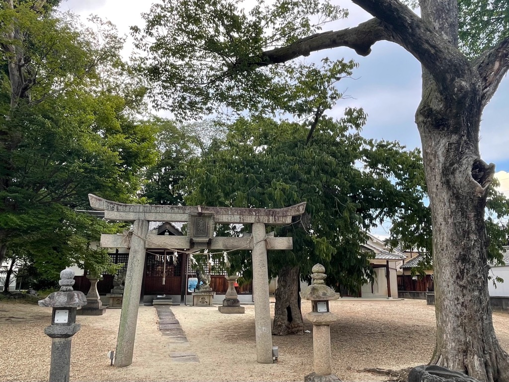 人麿神社