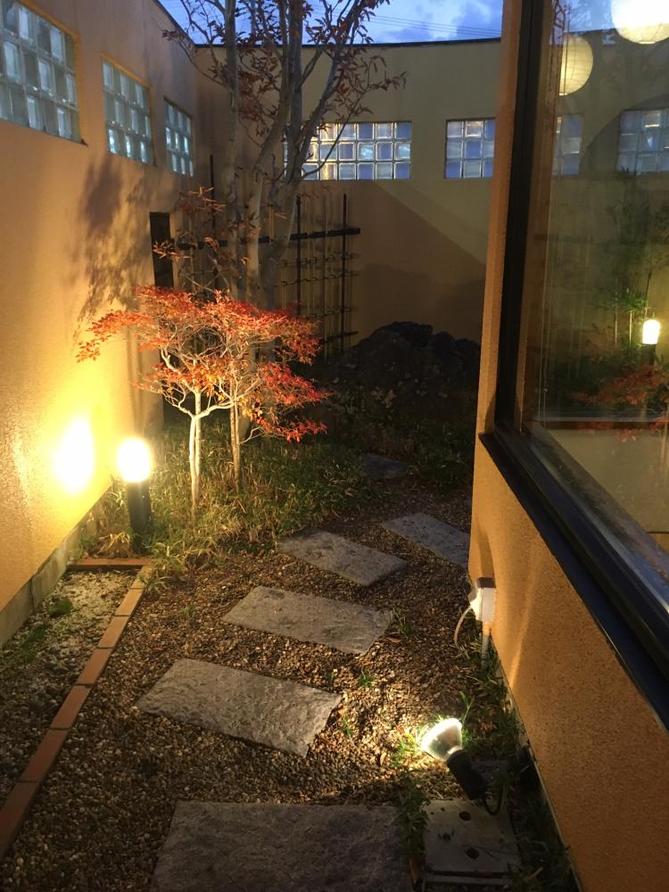 四季の味　壷井
