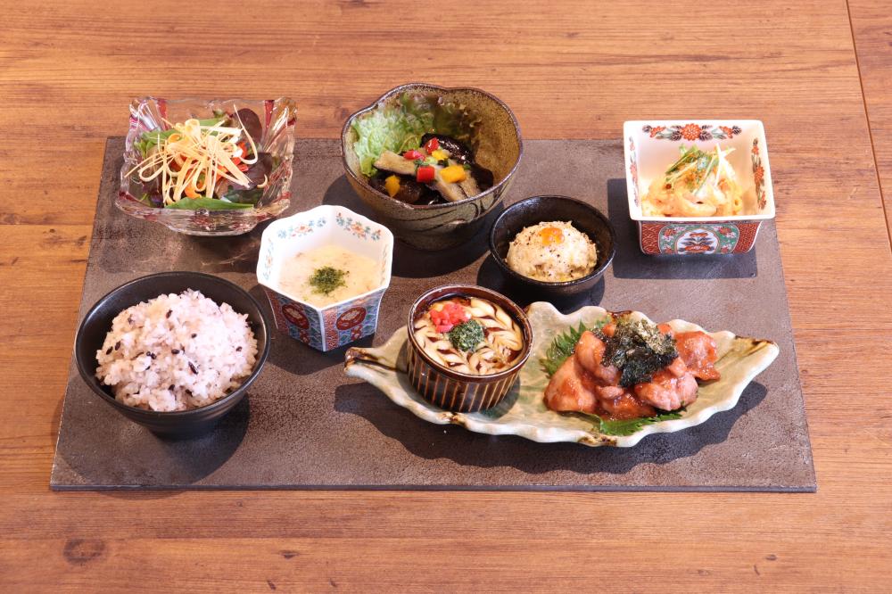 夜食堂アース