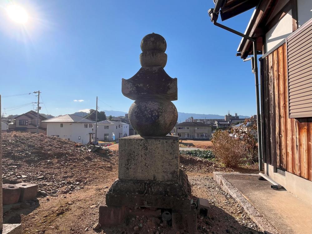石川精舎跡（本明寺）