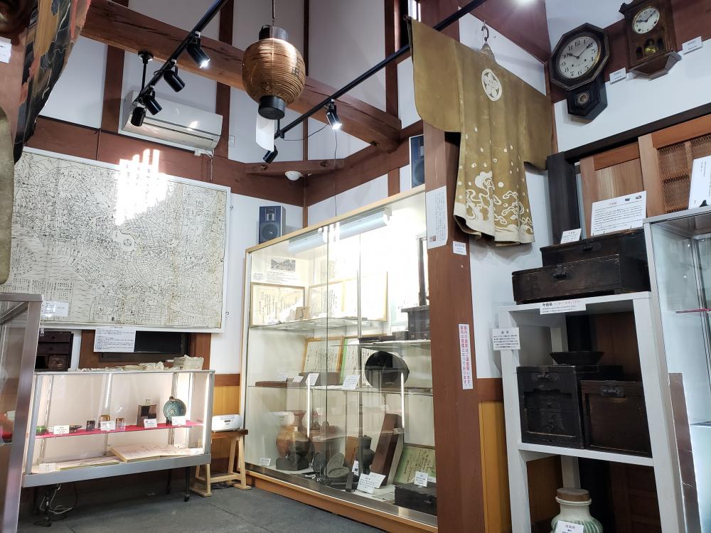 紙半豊田記念館